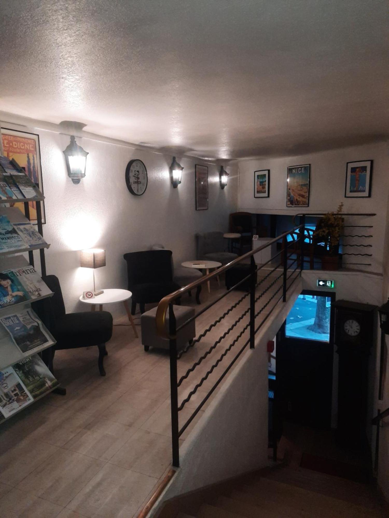 Hotel Central Digne-les-Bains Εξωτερικό φωτογραφία